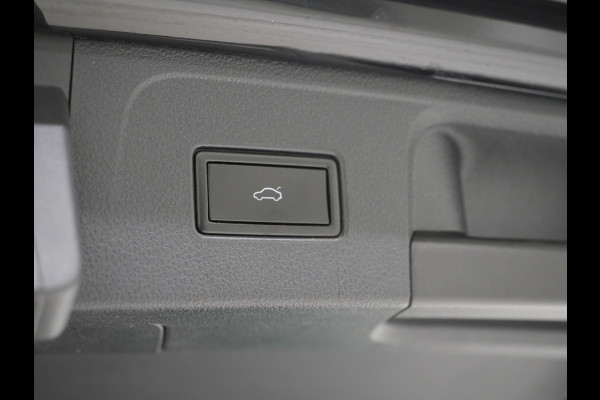 Volkswagen Passat Variant 1.4 TSI PHEV GTE | Massage | Adaptive Cruise | Virtual | Camera | Carplay | Trekhaak