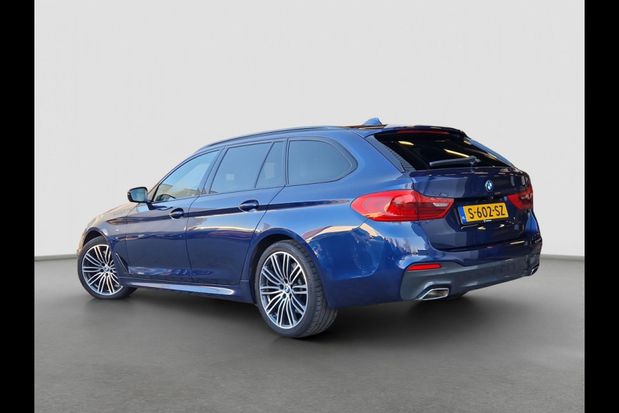 BMW 5 Serie Touring 540i xDrive High Executive | Massage Stoelen | HUD | Harman/Kardon | Pano | BSD |