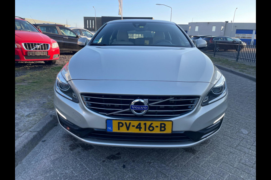 Volvo V60 2.0 D3 Polar+ Dynamic prijs NL €7500