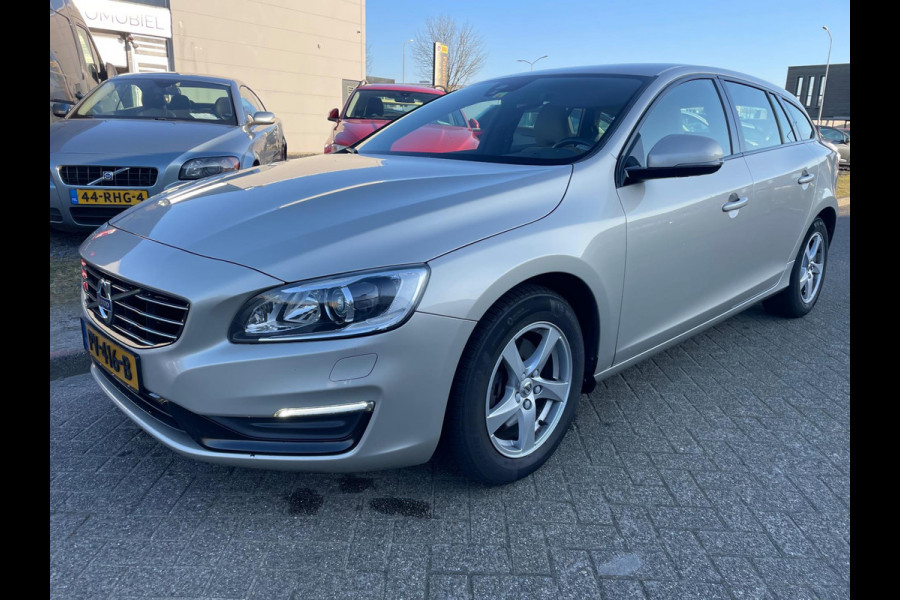 Volvo V60 2.0 D3 Polar+ Dynamic prijs NL €7500