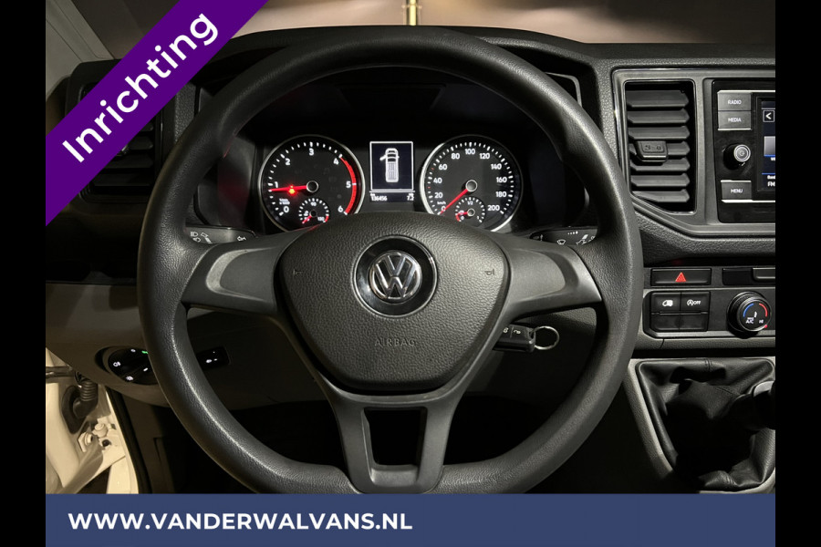 Volkswagen Crafter 2.0 TDI 141pk L3H2 L2H1 inrichting Euro6 Airco | Camera | Apple Carplay | Android Auto | Parkeersensoren Bijrijdersbank, 3000kg trekvermogen