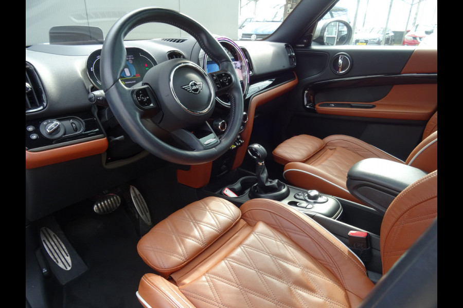 MINI Countryman 2.0 Cooper S E ALL4 John Cooper Works * JCW * H/K * PANORAMADAK * LUXE UITV. !!