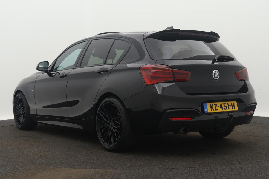 BMW 1-serie 118i Centennial High Executive M-SPORT(NL-auto, Panorama, Harman/Kardon, StoelV, Navi Pro, Trekhaak, PDC, Leer, Etc)