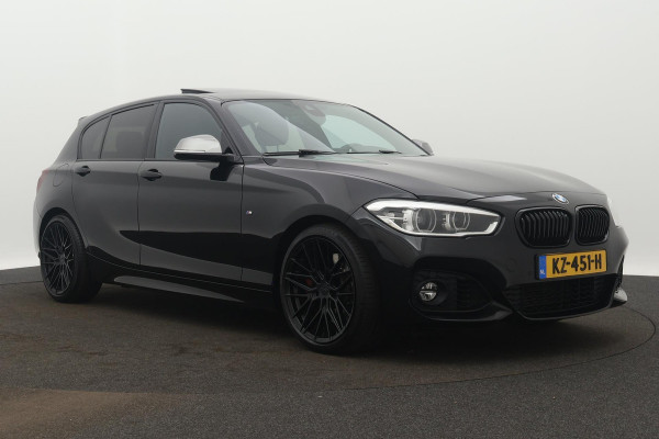 BMW 1-serie 118i Centennial High Executive M-SPORT(NL-auto, Panorama, Harman/Kardon, StoelV, Navi Pro, Trekhaak, PDC, Leer, Etc)