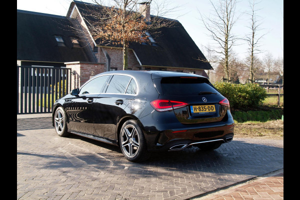 Mercedes-Benz A-Klasse 180 Business Solution AMG Widescreen | Stoelverwarming | Camera | NL-Auto |