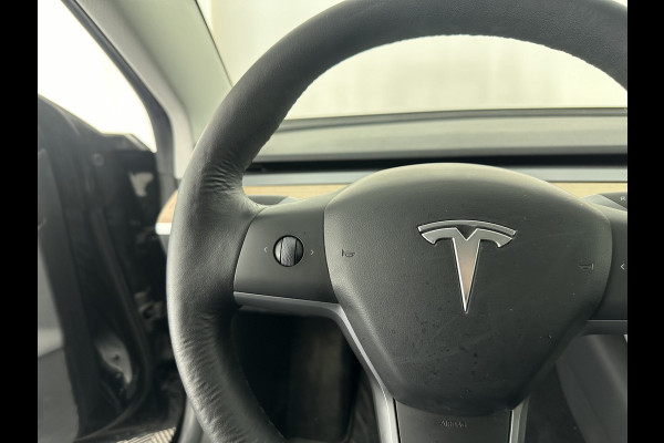 Tesla Model 3 Standard RWD Plus 60 kWh [ 3-Fase ] (INCL-BTW) Aut. *PANO | AUTO-PILOT | FULL-LEATHER | KEYLESS | FULL-LED | MEMORY-PACK | SURROUND-VIEW | DAB | CARPLAY | DIGI-COCKPIT | LANE-ASSIST | COMFORT-SEATS | 18"ALU*