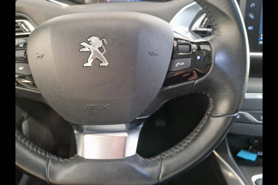 Peugeot 308 SW 1.2 PureTech Blue Lease Allure | Navigatie | Achteruitrijcamera | Climate Control | Adaptieve Cruise Control | Apple Carplay/Android Auto