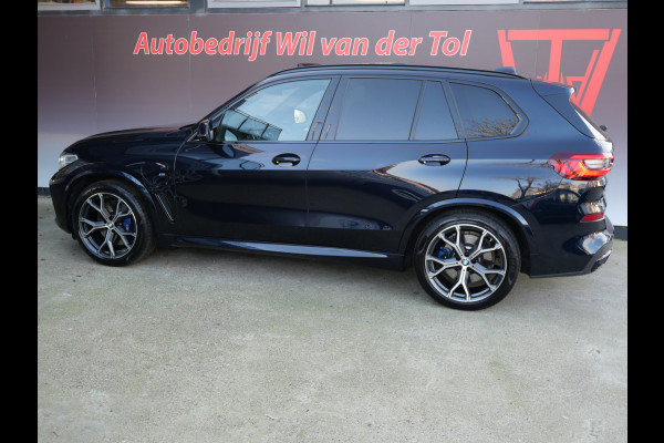 BMW X5 xDrive45e M-SPORT | PANORAMA | LASER | TREKHAAK | H/K | CARBON ZWART | 1e EIG!!