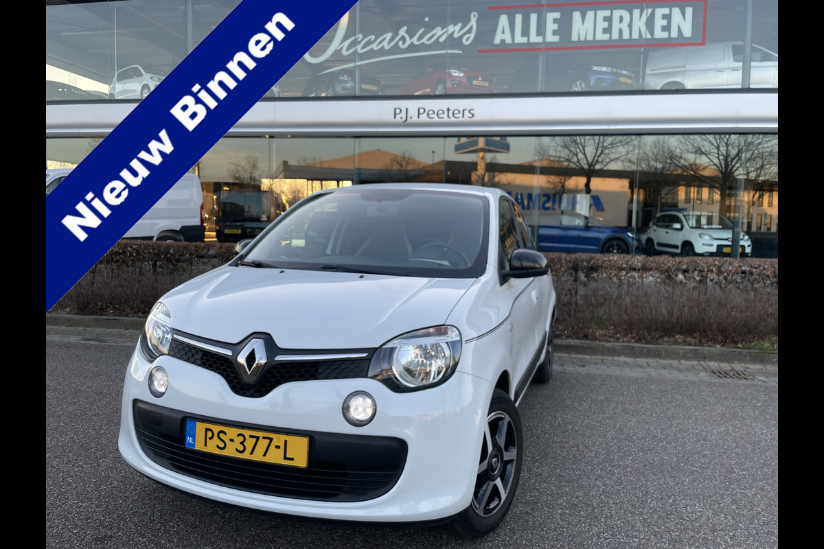 Renault Twingo 1.0 SCe Limited Mistlampen - Cruise control - Alu velgen 15 inch - Parkeersensoren achter - Lederen stuurwiel - Radio/USB/ AUX - Airco - Getint glas achter