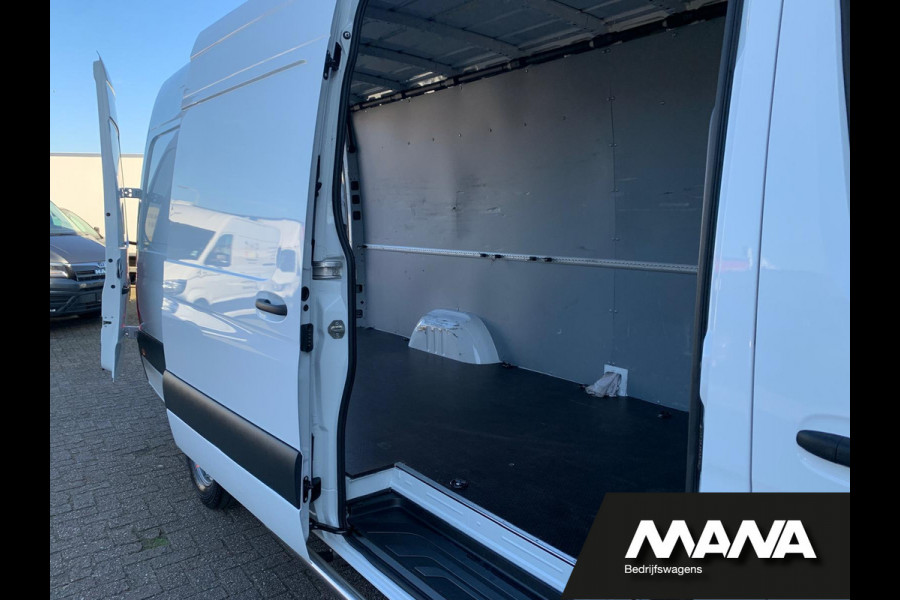 Mercedes-Benz Sprinter 315CDI 150pk L3H2 Automaat Climatronic Navigatie Camera CarPlay Keyless Cruise SideBar Dodehoek-Assistent Laadruimtebekleding Br