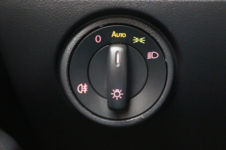 Volkswagen up! 1.0 BMT move up! 5-Deurs, Airco, Elektrisch Pakket, Bluetooth, DAB, Smartphone Integratie