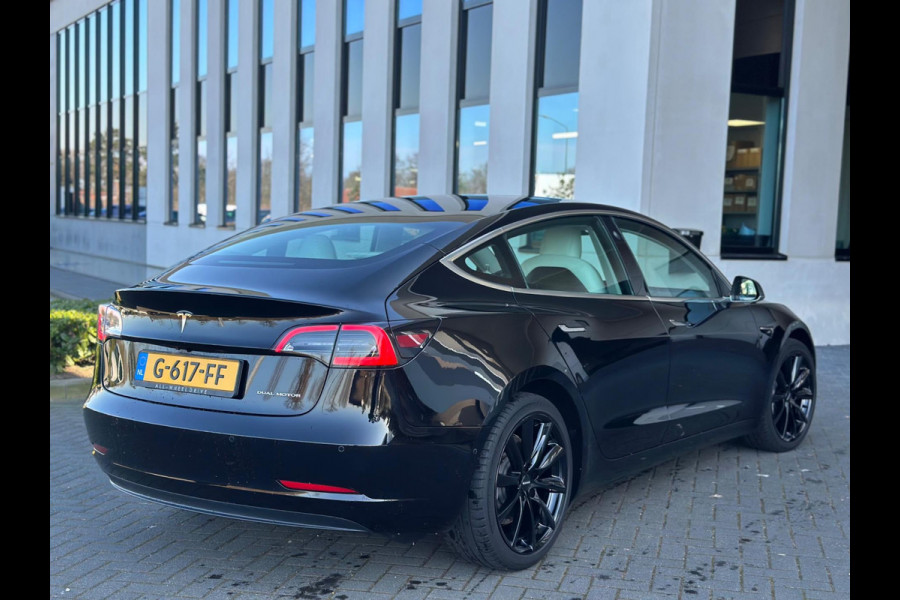 Tesla Model 3 Long Range  351 pk AWD 75 kWh, 76000 km, panoramadak, leder, Nederlandse auto met nap