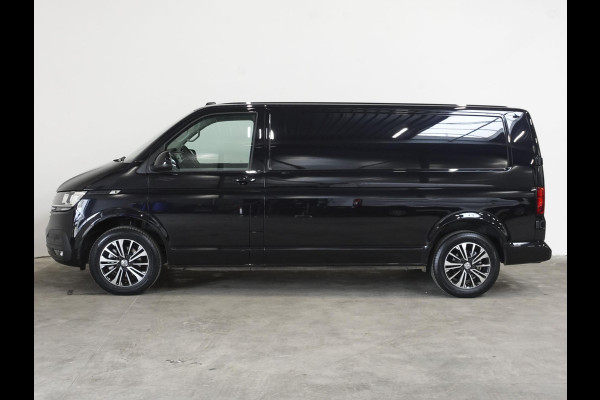 Volkswagen Transporter 2.0 TDI L2H1 Highline Automaat Airco Navi Parkeersensoren Trekhaak Lichtmetalen velgen