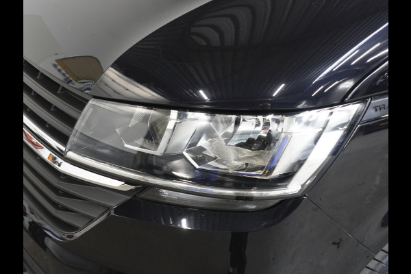 Volkswagen Transporter 2.0 TDI L2H1 Highline Automaat Airco Navi Parkeersensoren Trekhaak Lichtmetalen velgen