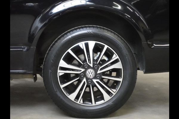 Volkswagen Transporter 2.0 TDI L2H1 Highline Automaat Airco Navi Parkeersensoren Trekhaak Lichtmetalen velgen