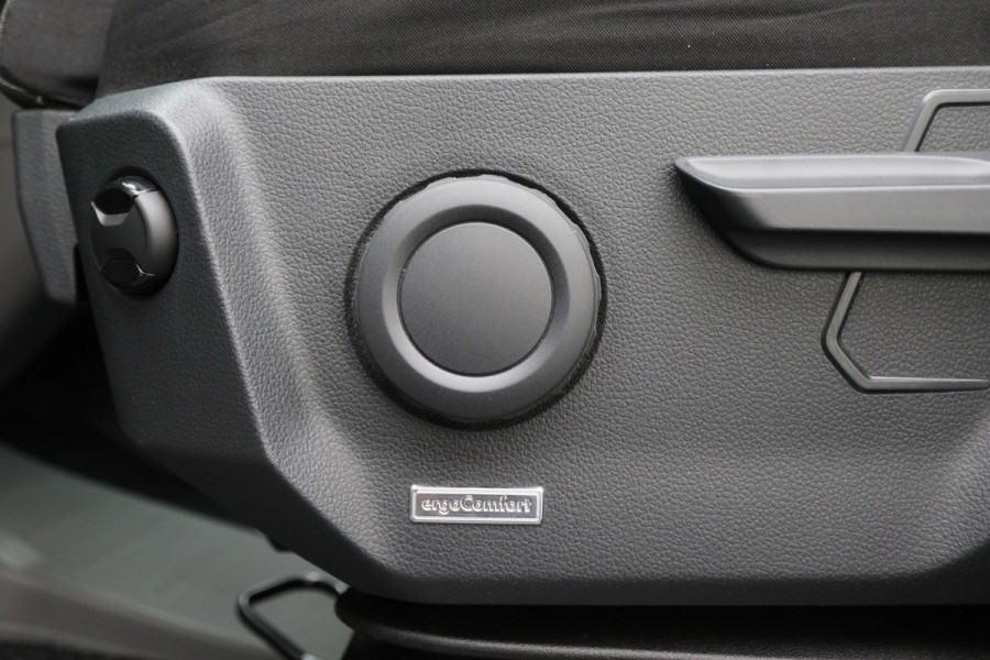 Volkswagen Crafter 35 2.0 TDI L3H2 Highline 3-Zits, Apple Carplay, Airco, Cruise, Navigatie, PDC