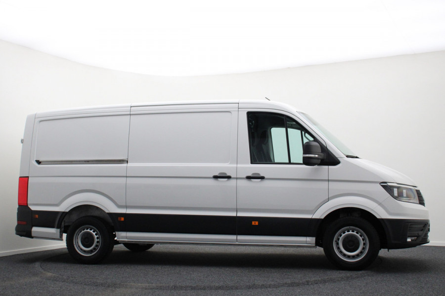 Volkswagen Crafter 35 2.0 TDI L3H2 Highline 3-Zits, Apple Carplay, Airco, Cruise, Navigatie, PDC