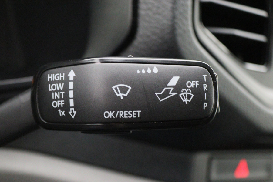 Volkswagen Crafter 35 2.0 TDI L3H2 Highline 3-Zits, Apple Carplay, Airco, Cruise, Navigatie, PDC