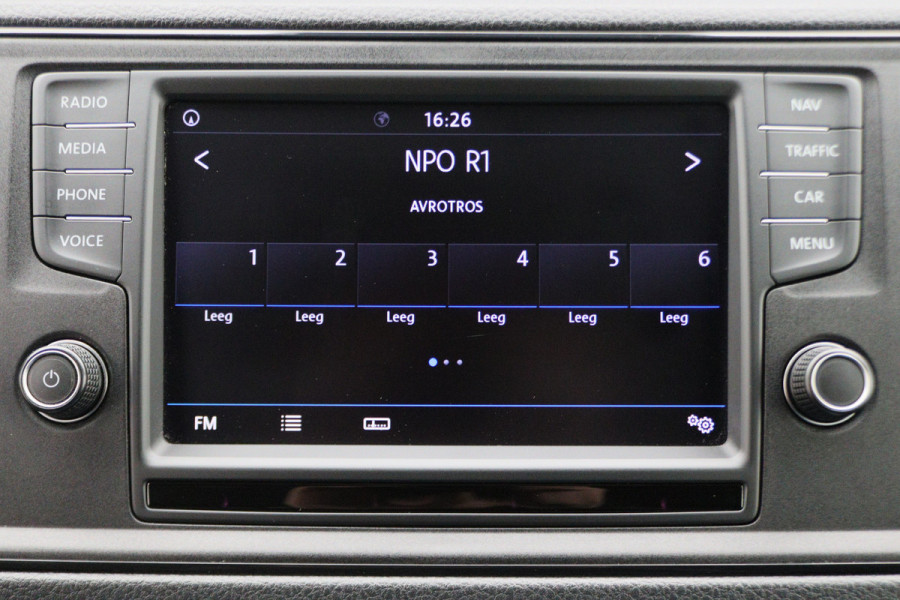 Volkswagen Crafter 35 2.0 TDI L3H2 Highline 3-Zits, Apple Carplay, Airco, Cruise, Navigatie, PDC