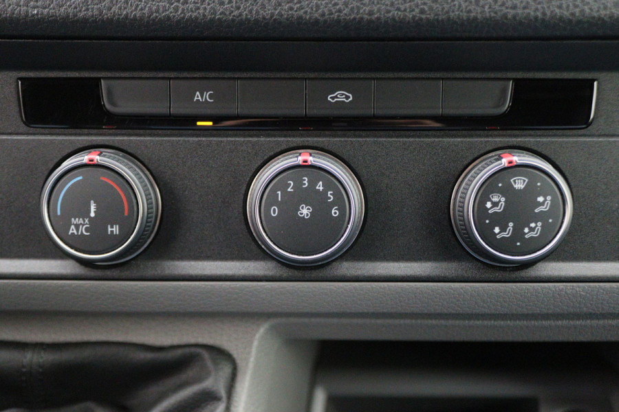 Volkswagen Crafter 35 2.0 TDI L3H2 Highline 3-Zits, Apple Carplay, Airco, Cruise, Navigatie, PDC