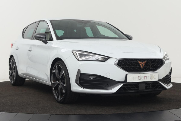 CUPRA Leon 1.4 e-Hybrid | Stoel & stuurverwarming | Sfeerverlichting | Navigatie | Full LED | PDC | Keyless | Climate control | Sportstoelen | PHEV