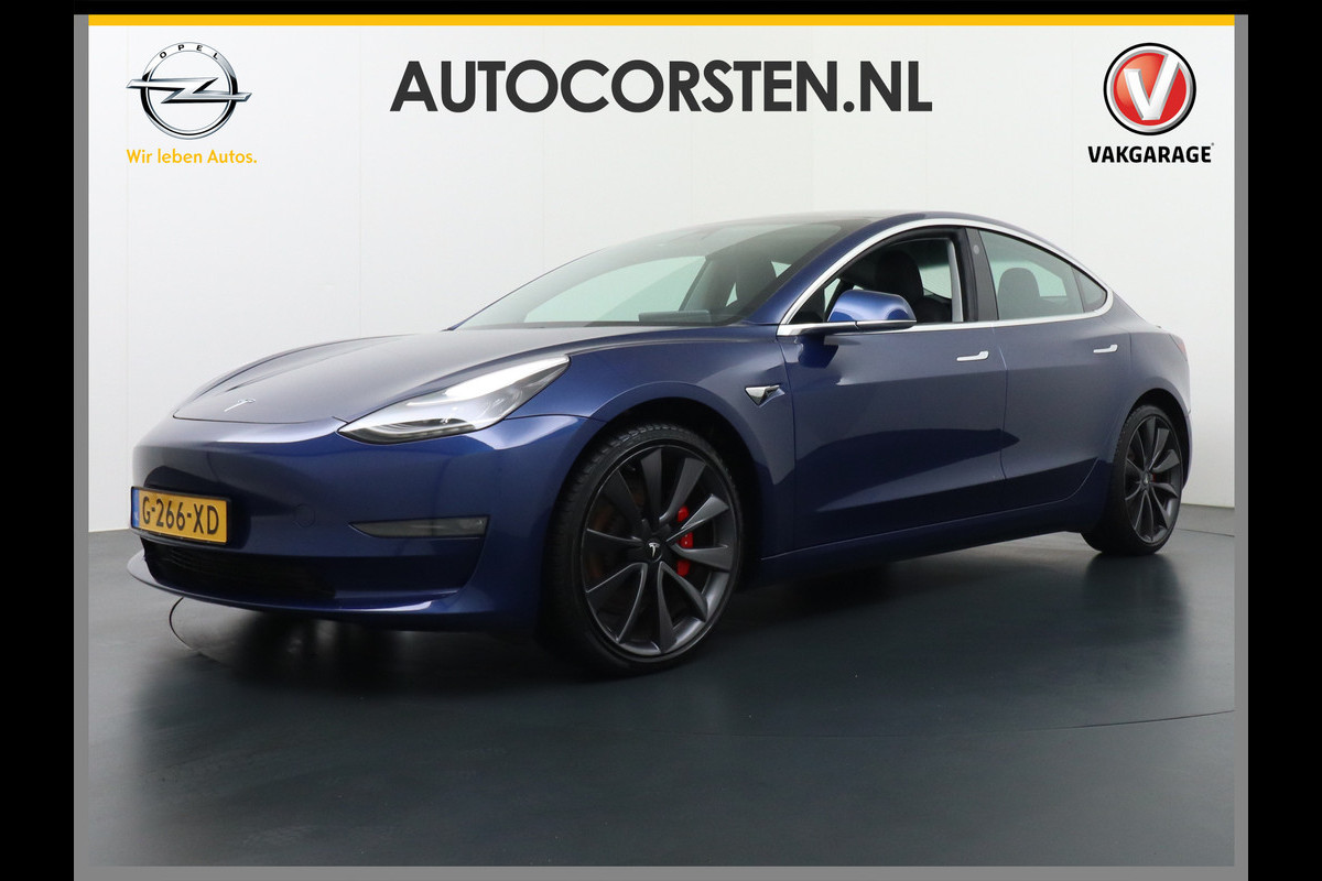 Tesla Model 3 Performance 513pk 3,4 sec 0-100 ! 20"lm FSD-computer 3 AutoPilot Carbon-Spoiler Premium-HiFi Pano.dak Camera Leer Adaptive-Cruis Navigatiesysteem full map LED-a+v Comfortstoel(en) ACC Dual-ECC DAB Voorverwarmen interieur via App Keyless via Telefoonsleutel One-Pedal-Drive 4wd Rode Remklauwen Carbon-Spoiler Premium Audio Veel grip door 4WD vierwielaandrijving.  Origineel Nederlandse auto ! nieuwprijs euro 65.680 euro Accu garantie 23-12-2027