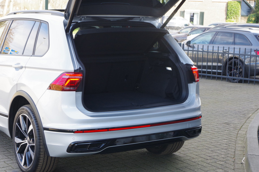 Volkswagen Tiguan 1.4 TSI 245 PK eHybrid R-Line BNS+ PHEV, Panoramadak, 20" LM, 360 Camera, Leder, IQ-LED, Memory