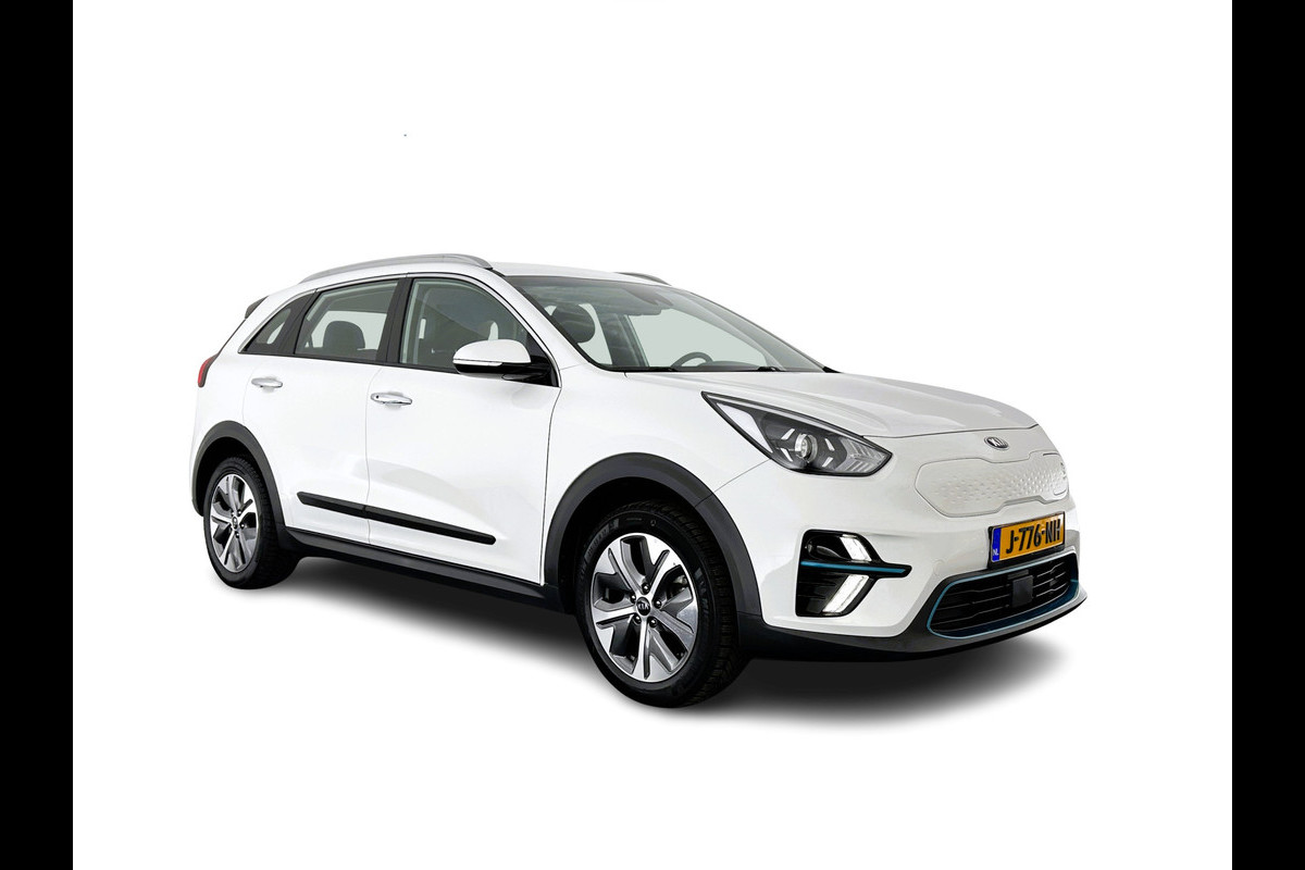 Kia e-Niro DynamicLine 64 kWh [ 3-Fase ] (INCL-BTW) Aut. *1/2-LEATHER | NAVI-FULLMAP | DAB | ADAPT.CRUISE | CAMERA | COMFORT-SEATS | KEYLESS | DIGI-COCKPIT | SHIFT-PADDLES | 17"ALU*