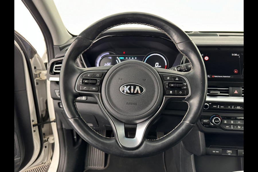 Kia e-Niro DynamicLine 64 kWh [ 3-Fase ] (INCL-BTW) Aut. *1/2-LEATHER | NAVI-FULLMAP | DAB | ADAPT.CRUISE | CAMERA | COMFORT-SEATS | KEYLESS | DIGI-COCKPIT | SHIFT-PADDLES | 17"ALU*