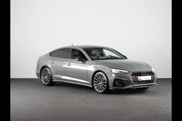 Audi A5 Sportback 35 TFSI S edition Competition 150 pk S-tronic | Verlengde garantie | Navigatie | Parkeersensoren | Cruise control | Stoelverwarming | Matrix LED koplampen | S-line |