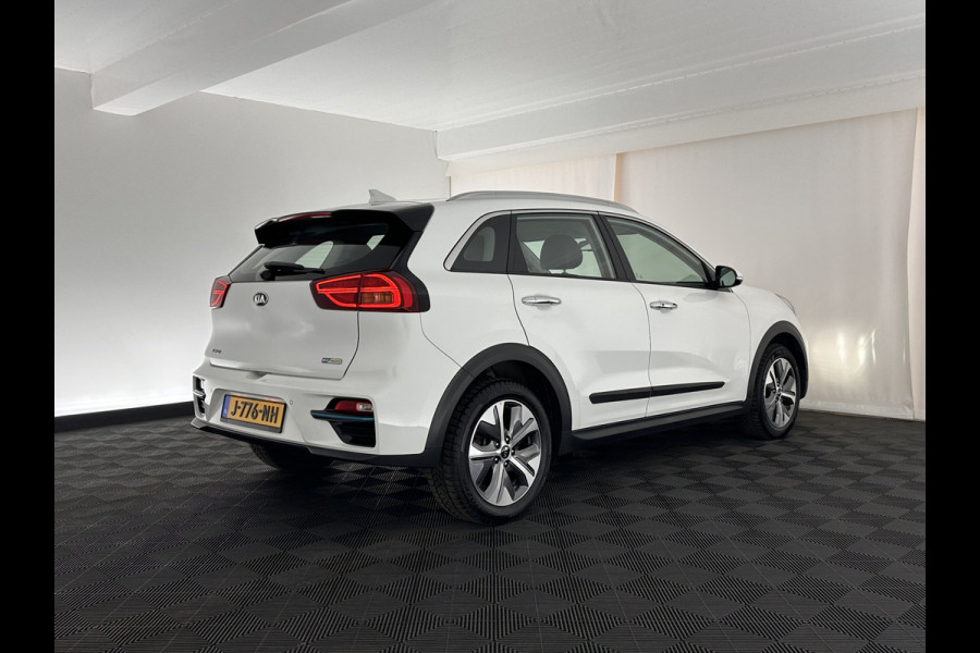 Kia e-Niro DynamicLine 64 kWh [ 3-Fase ] (INCL-BTW) Aut. *1/2-LEATHER | NAVI-FULLMAP | DAB | ADAPT.CRUISE | CAMERA | COMFORT-SEATS | KEYLESS | DIGI-COCKPIT | SHIFT-PADDLES | 17"ALU*