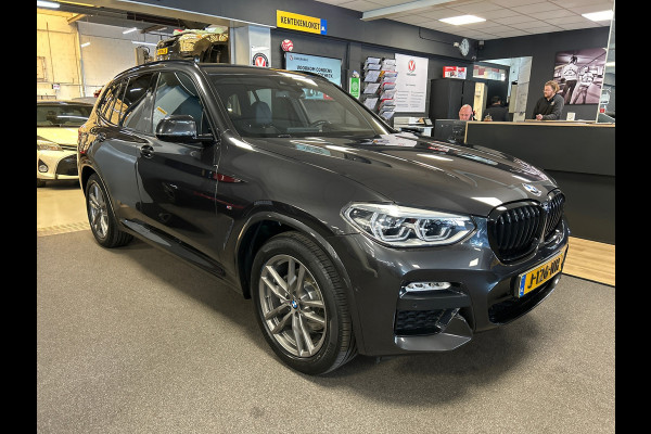 BMW X3 XDrive20i High Executive M-sport /shadow line/ Navigatie / Camera / LED-verlichting / Apple-carplay