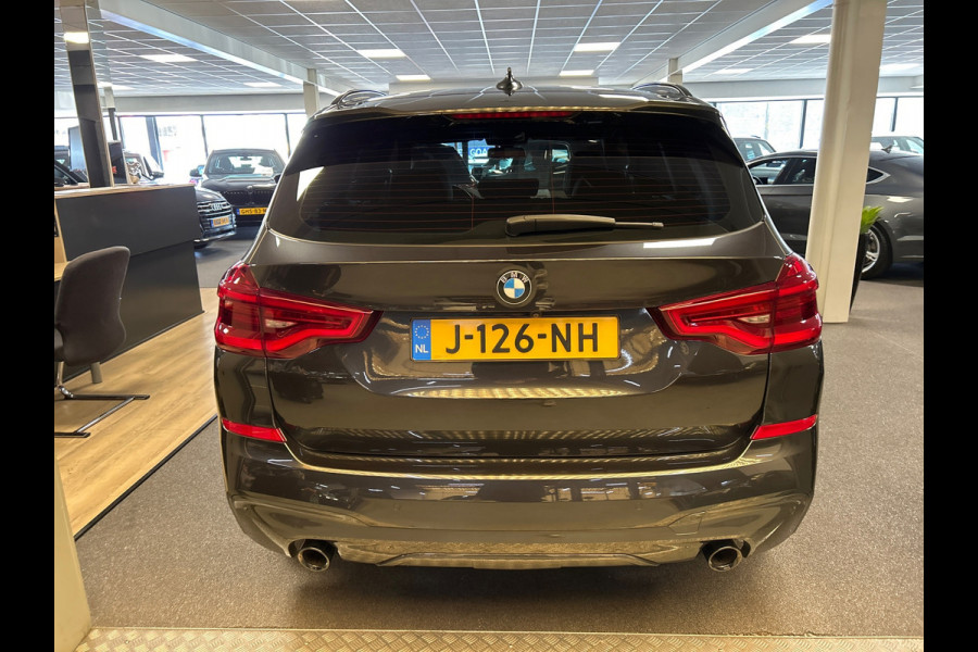 BMW X3 XDrive20i High Executive M-sport /shadow line/ Navigatie / Camera / LED-verlichting / Apple-carplay