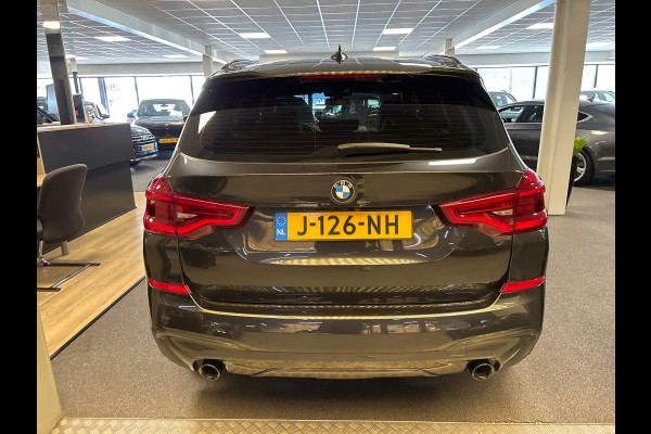 BMW X3 XDrive20i High Executive M-sport /shadow line/ Navigatie / Camera / LED-verlichting / Apple-carplay