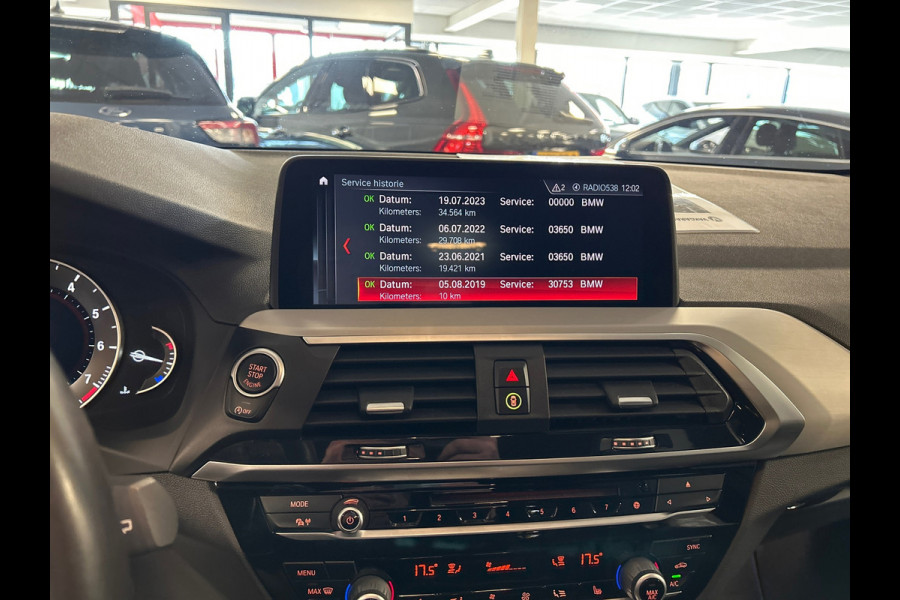 BMW X3 XDrive20i High Executive M-sport /shadow line/ Navigatie / Camera / LED-verlichting / Apple-carplay