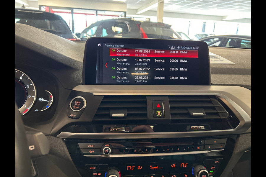 BMW X3 XDrive20i High Executive M-sport /shadow line/ Navigatie / Camera / LED-verlichting / Apple-carplay