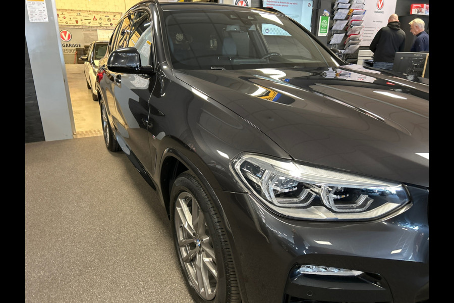 BMW X3 XDrive20i High Executive M-sport /shadow line/ Navigatie / Camera / LED-verlichting / Apple-carplay