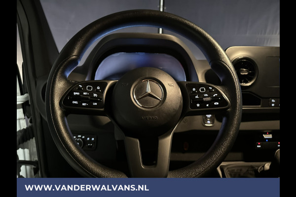 Mercedes-Benz Sprinter 314 CDI 143pk L2H2 Euro6 Airco | Camera | Navigatie | Apple Carplay | Trekhaak Android Auto, Cruisecontrol, Chauffeursstoel