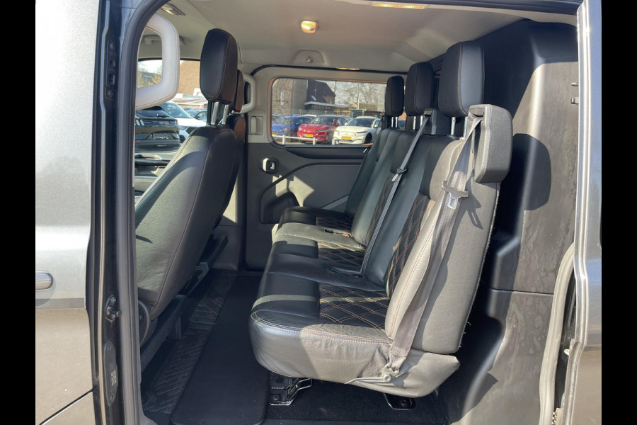 Ford Transit Custom 310 2.0 TDCI L2H1 Sport SCI 170pk DC | Lederen Bekleding | Achteruitrijcamera | Trekhaak | Navigatie | Stoelverwarming | Onderhoudshistorie Aanwezig