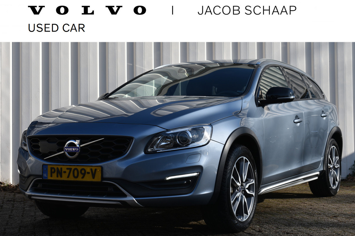 Volvo V60 Cross Country 2.0 T5 Polar+ | Trekhaak | Pano dak | Blis | Stoel met geheugen | Herman/kardon |