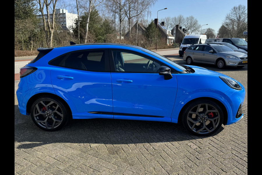 Ford Puma 1.0 EcoBoost Hybrid ST-X 170pk Automaat | Unieke kleur "Azura Blue" |Winter Pack | AGR-stoelen | Bang&Olufsen | Camera