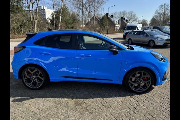 Ford Puma 1.0 EcoBoost Hybrid ST-X 170pk Automaat | Unieke kleur "Azura Blue" |Winter Pack | AGR-stoelen | Bang&Olufsen | Camera