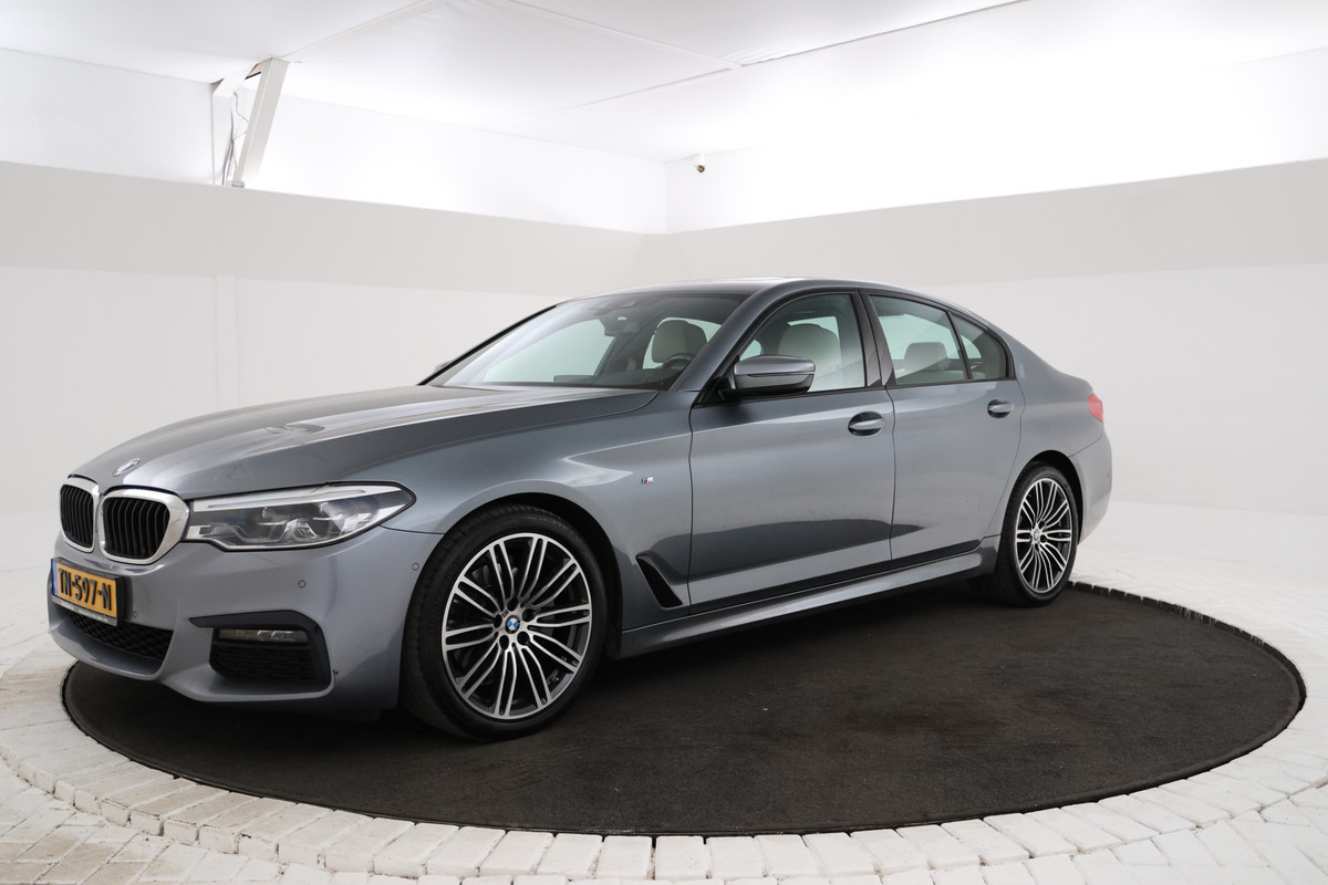 BMW 5 Serie 520i High Executive Panorama, M-sport, Automaat, Climate,