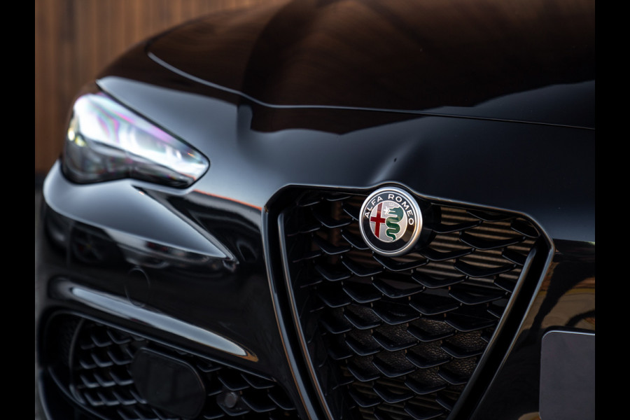 Alfa Romeo Giulia 2.0T 280pk GME AWD Competizione Q4 MY24 | Harman/Kardon | CarPlay | Adapt. cruise