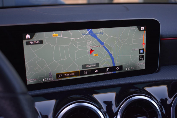 Mercedes-Benz A-Klasse 180 AMG | NIGHT PAKKET | CAMERA | APPLE CARPLAY | ANDROID AUTO | DEALER ONDERHOUDEN | NAP | STOELVERWARMING