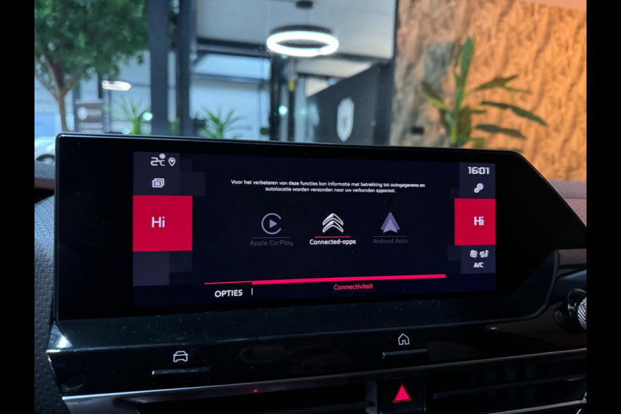 Citroën C4 1.2 Puretech Shine Garantie CarPlay Head-Up Camera Massage Elek Stoel Elek StoelVW PDC DAB Clima Navi ACC Rijklaar