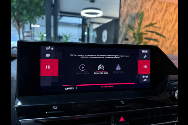 Citroën C4 1.2 Puretech Shine Garantie CarPlay Head-Up Camera Massage Elek Stoel Elek StoelVW PDC DAB Clima Navi ACC Rijklaar