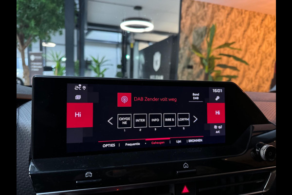 Citroën C4 1.2 Puretech Shine Garantie CarPlay Head-Up Camera Massage Elek Stoel Elek StoelVW PDC DAB Clima Navi ACC Rijklaar