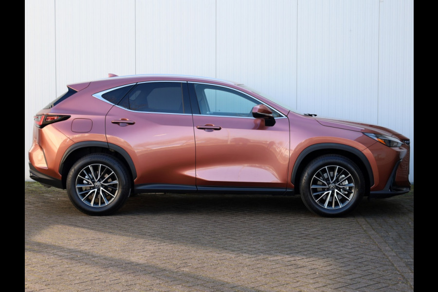 Lexus NX 450h+ AWD Luxury Line | Leder | Stoelverwarming | Trekhaak