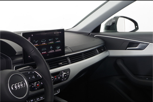 Audi A4 Avant 35 TFSI S line > Mythos Black/Leer/Virtual cockpit/Carplay/Stoelverwarming...